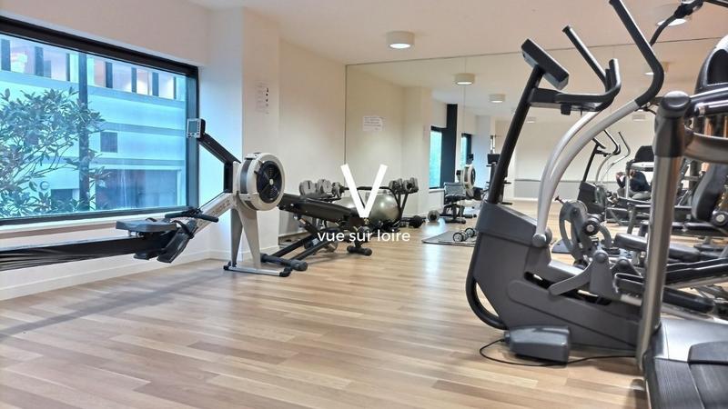 Appartement - 120 m² - 5 pièces