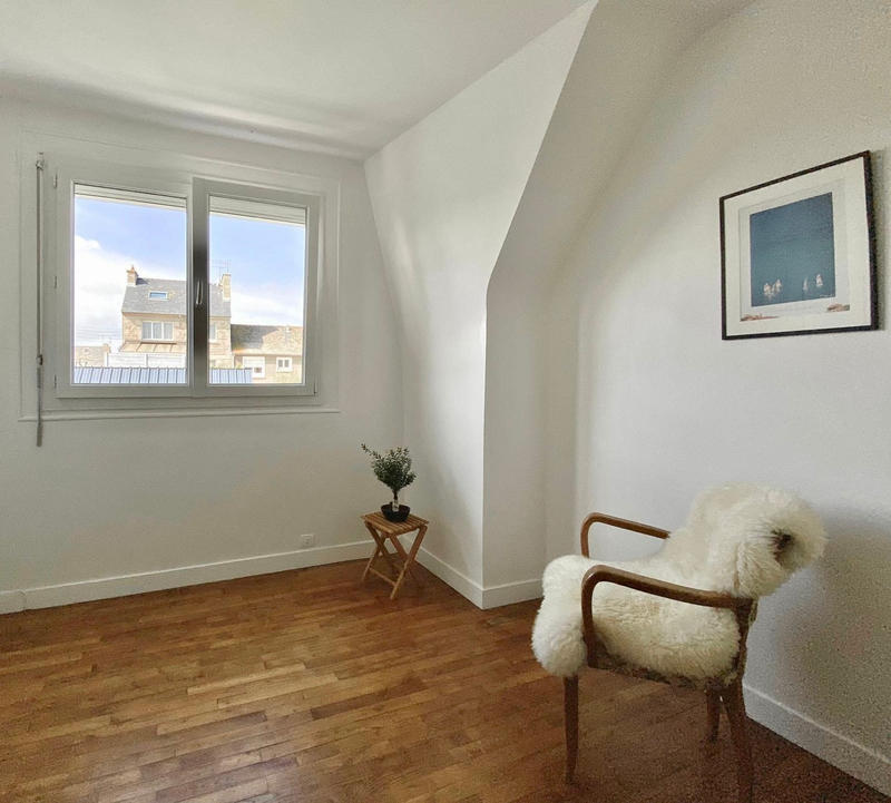 Maison - 104 m² - 7 pièces