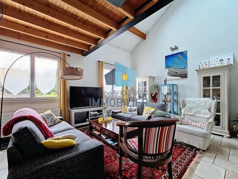 Maison - 105 m² - 6 pièces