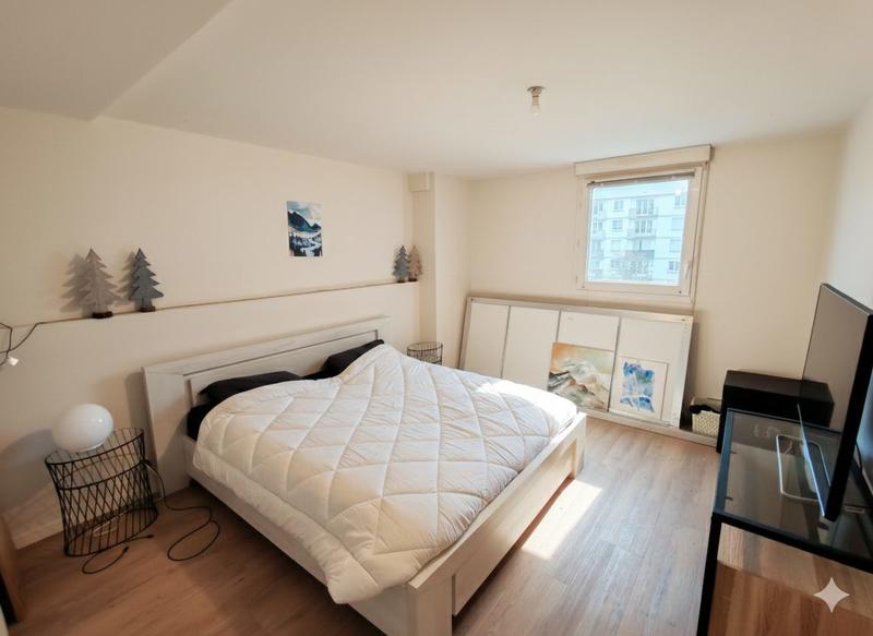 Appartement - 105 m² - 4 pièces