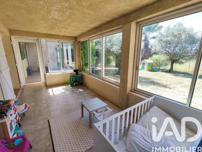 Maison - 265 m² - 9 pièces