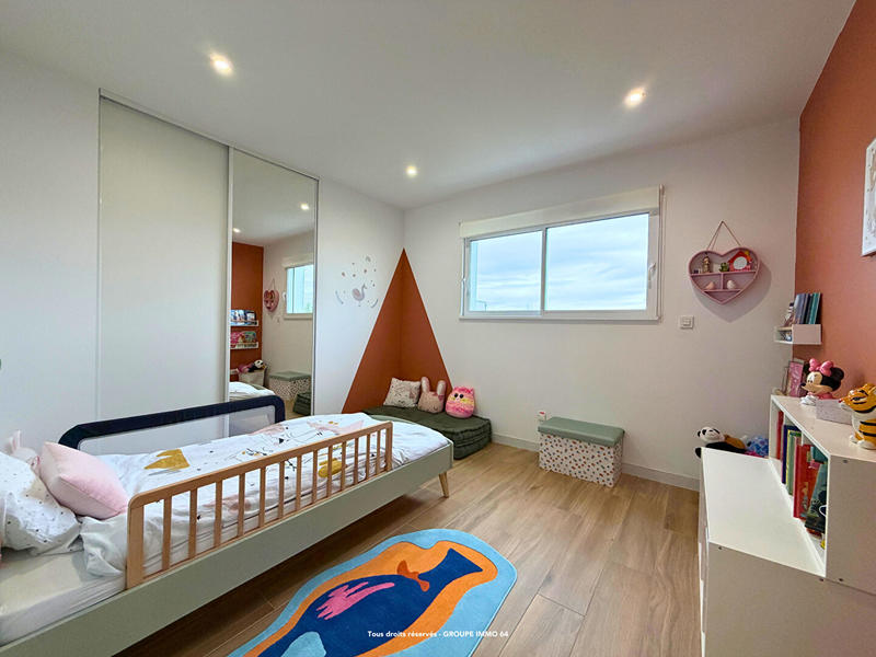 Maison - 147 m² - 6 pièces