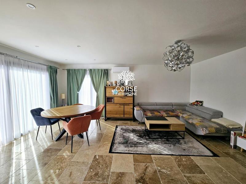 Villa - 102 m² - 3 pièces