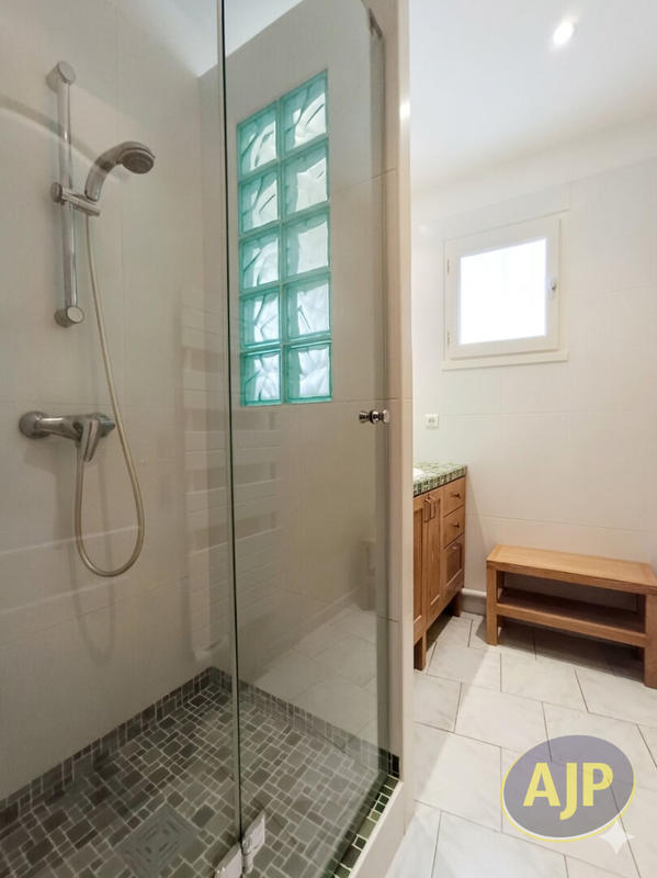 Maison - 141 m² - 5 pièces