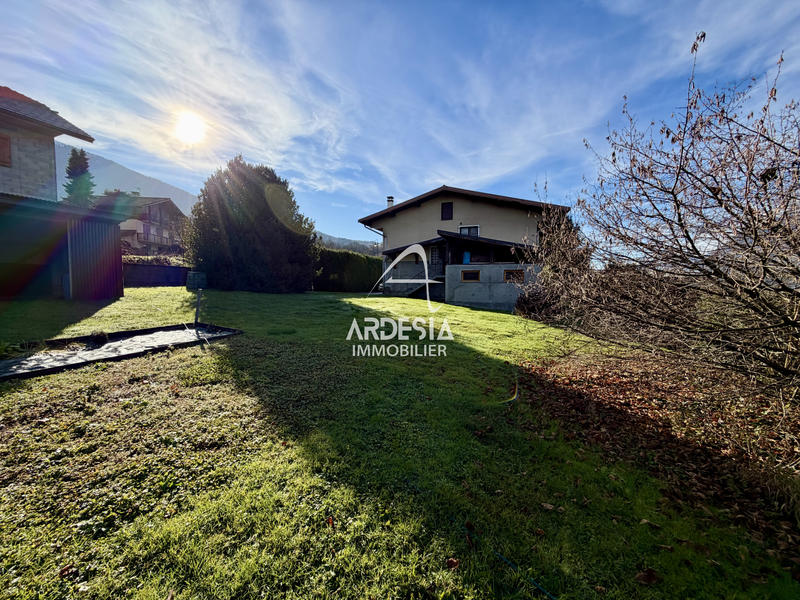 Maison - 115 m² - 7 pièces