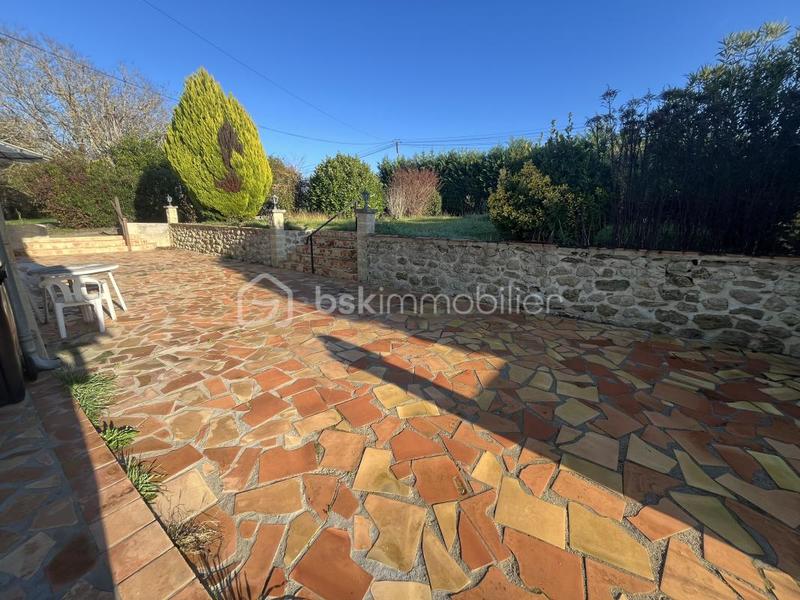 Demeure - 175 m² - 6 pièces