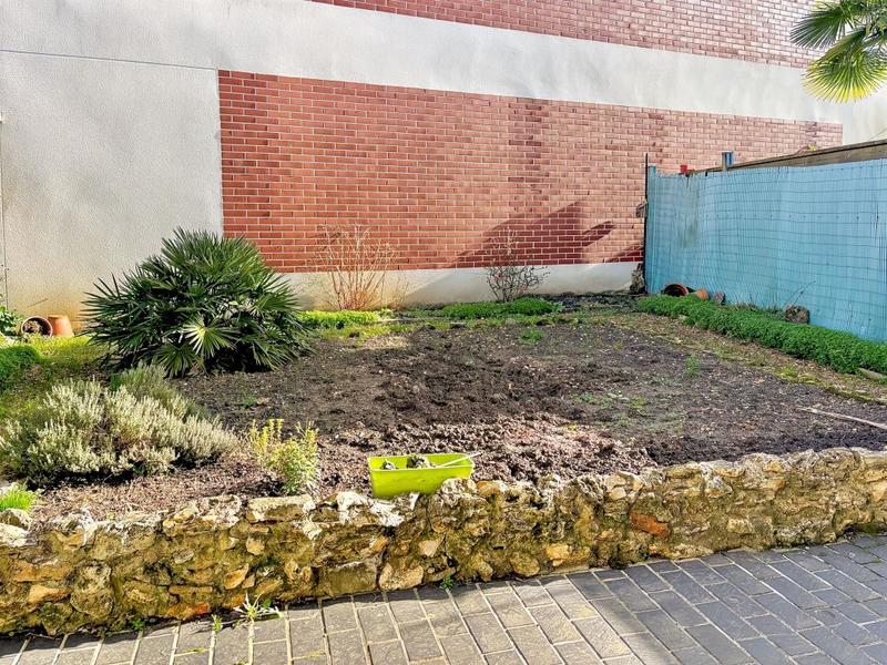 Maison - 96 m² - 5 pièces