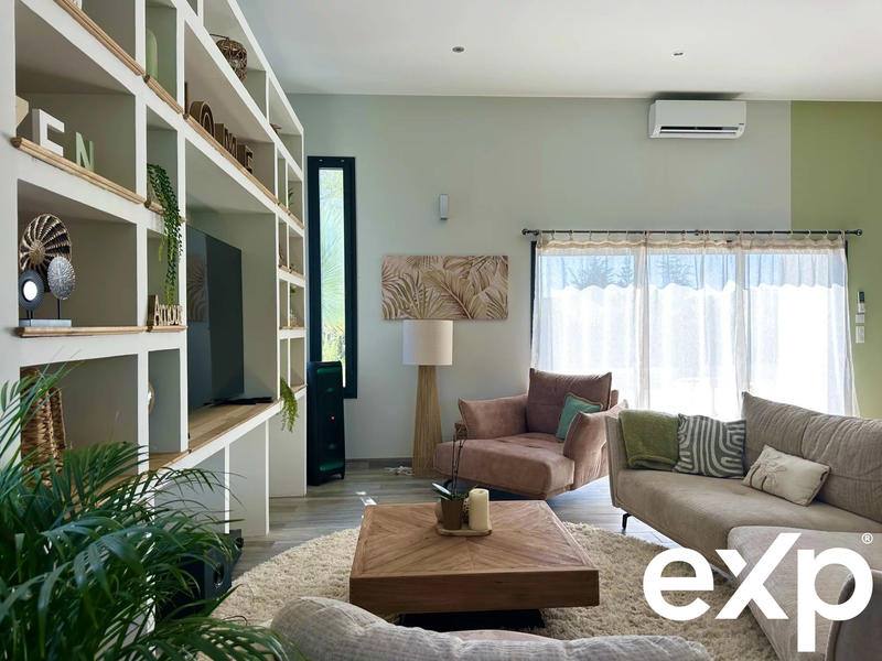 Villa - 187 m² - 13 pièces