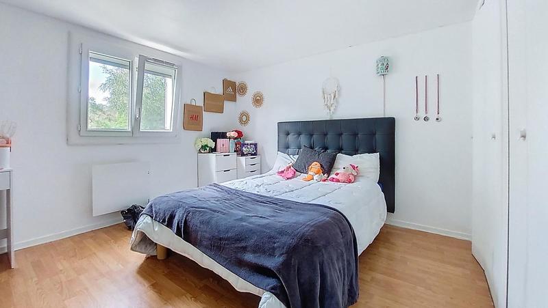 Maison - 183 m² - 6 pièces