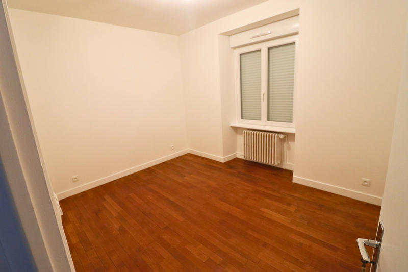 Maison traditionnelle - 152 m² - 6 pièces