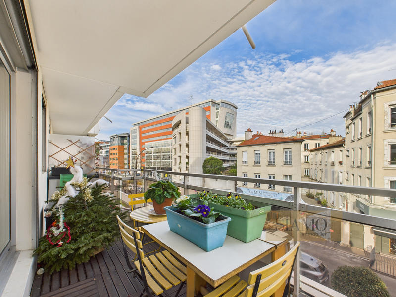 Appartement - 67 m² - 3 pièces