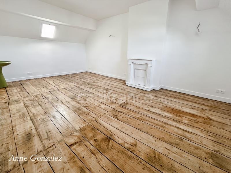 Maison bourgeoise - 280 m² - 8 pièces