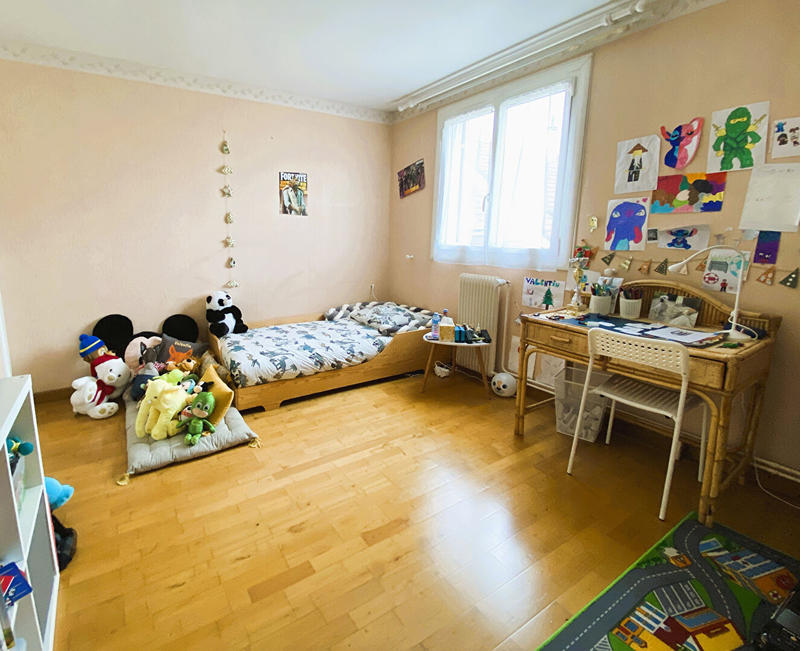 Maison - 135 m² - 8 pièces