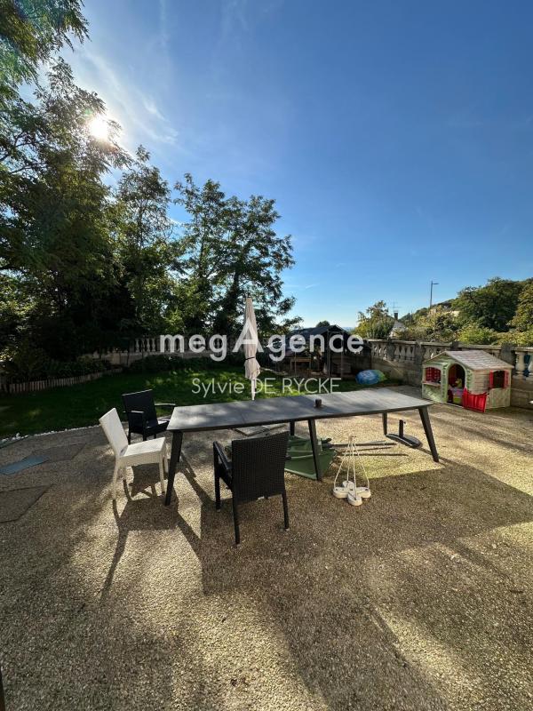 Maison - 130 m² - 7 pièces