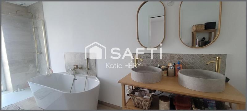 Maison - 157 m² - 6 pièces