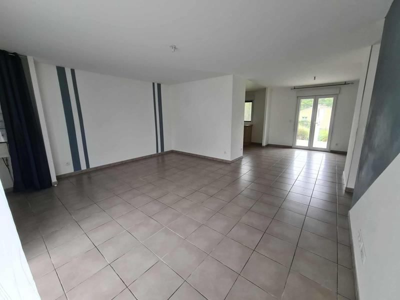 Maison - 91 m² - 5 pièces