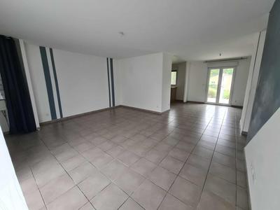 Maison - 91 m² - 5 pièces