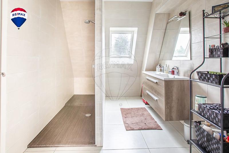 Appartement - 79 m² - 4 pièces