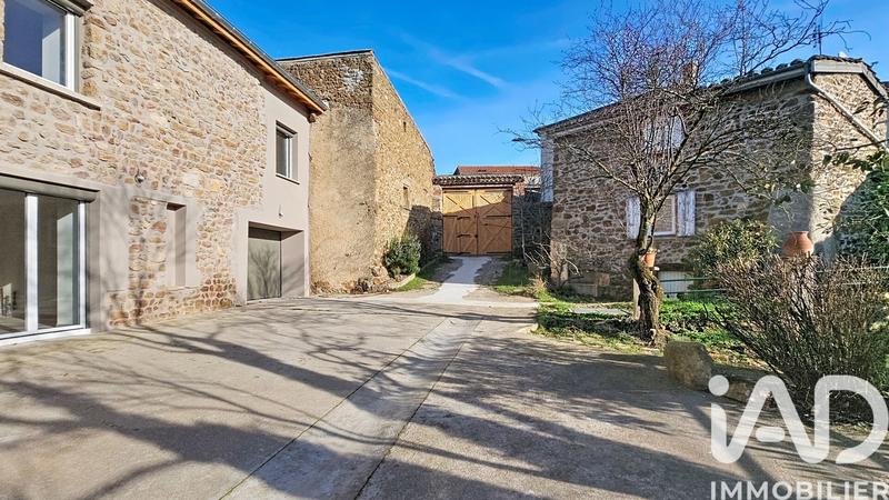 Maison - 199 m² - 8 pièces