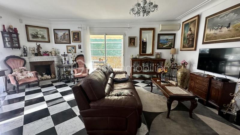 Maison - 175 m² - 7 pièces