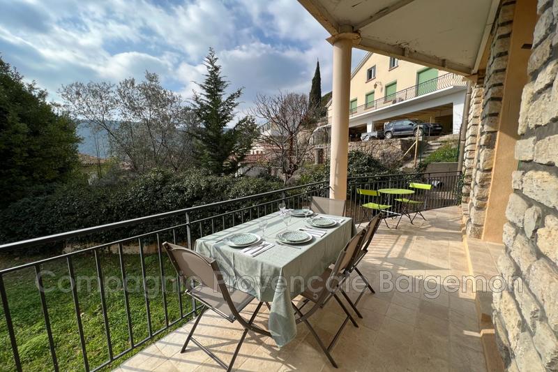 Appartement - 92 m² - 3 pièces