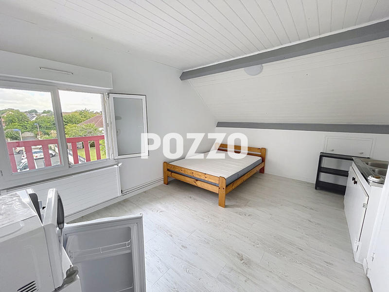 Maison - 342 m² - 18 pièces