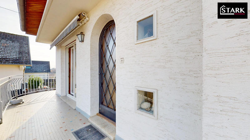 Maison - 92 m² - 5 pièces