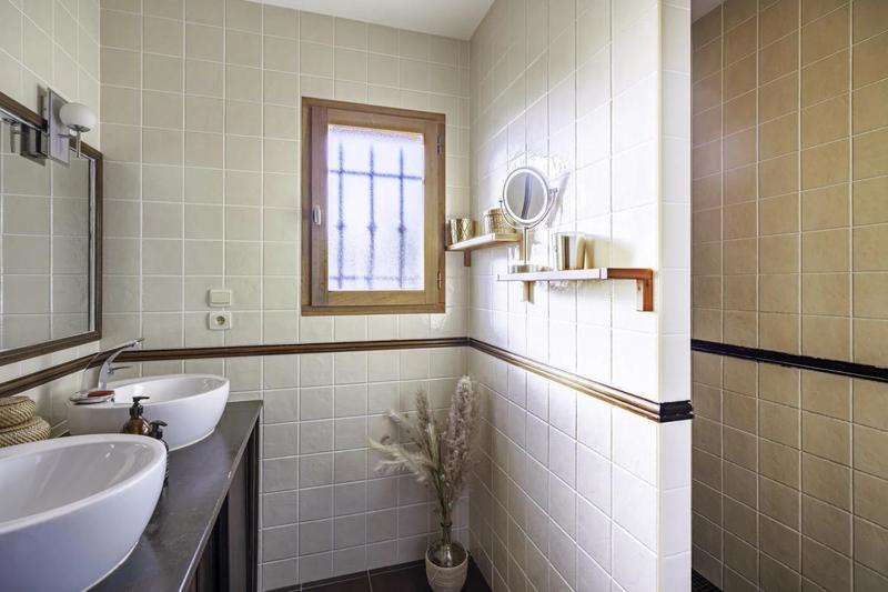 Maison - 190 m² - 6 pièces