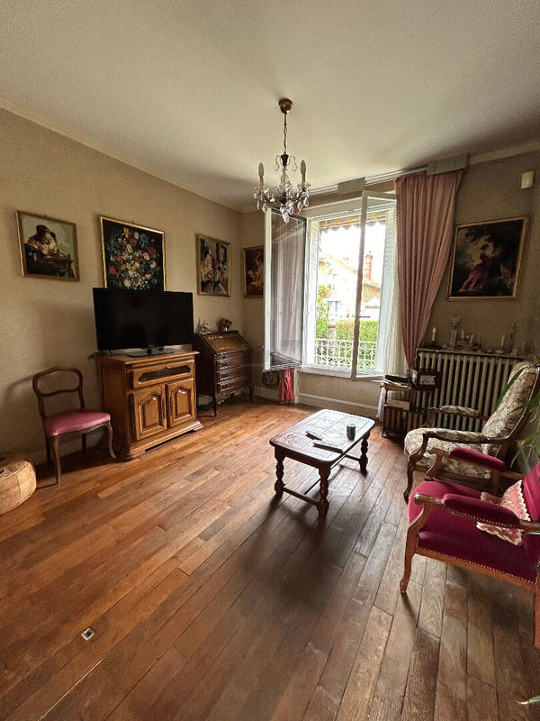 Maison - 80 m² - 4 pièces