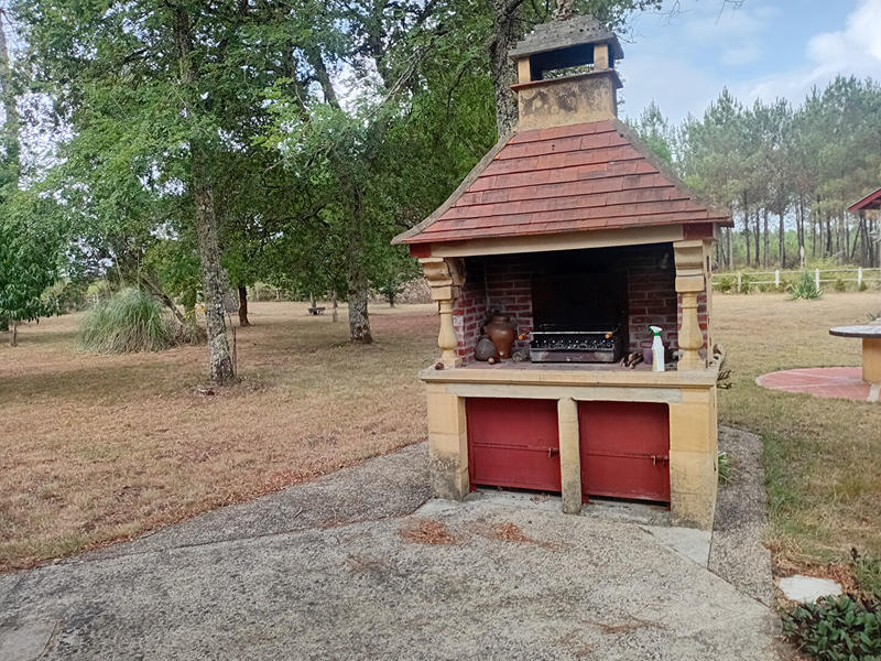 Maison - 134 m² - 9 pièces