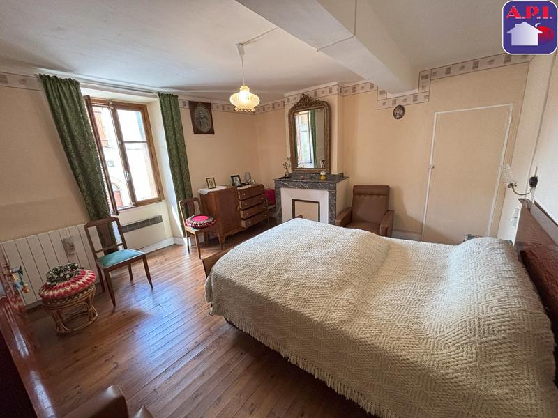 Maison - 142 m² - 6 pièces