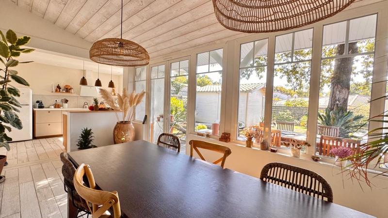 Maison - 120 m² - 4 pièces