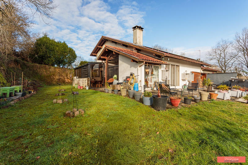 Maison - 139 m² - 4 pièces