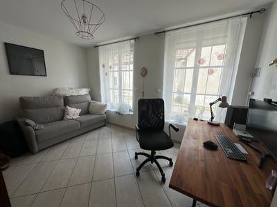 Maison - 210 m² - 6 pièces