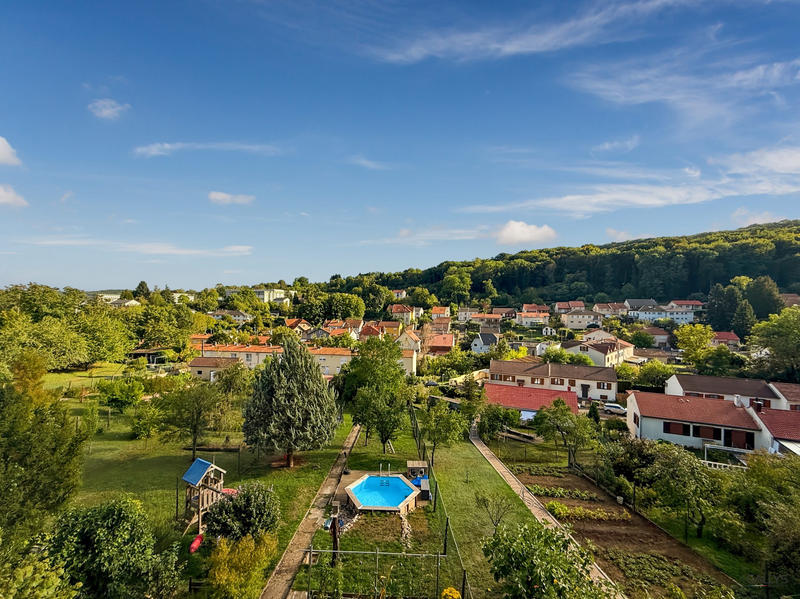 Maison - 144 m² - 7 pièces