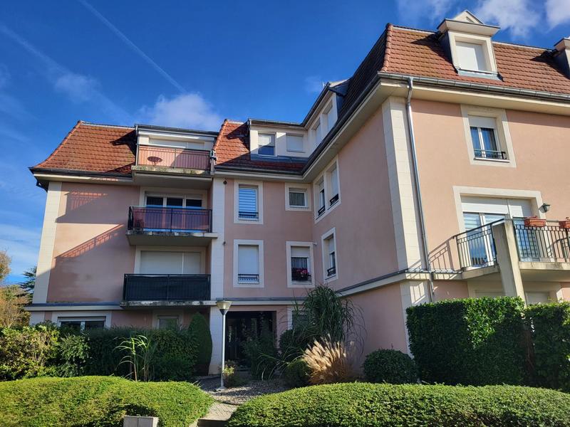 Appartement - 85 m² - 4 pièces