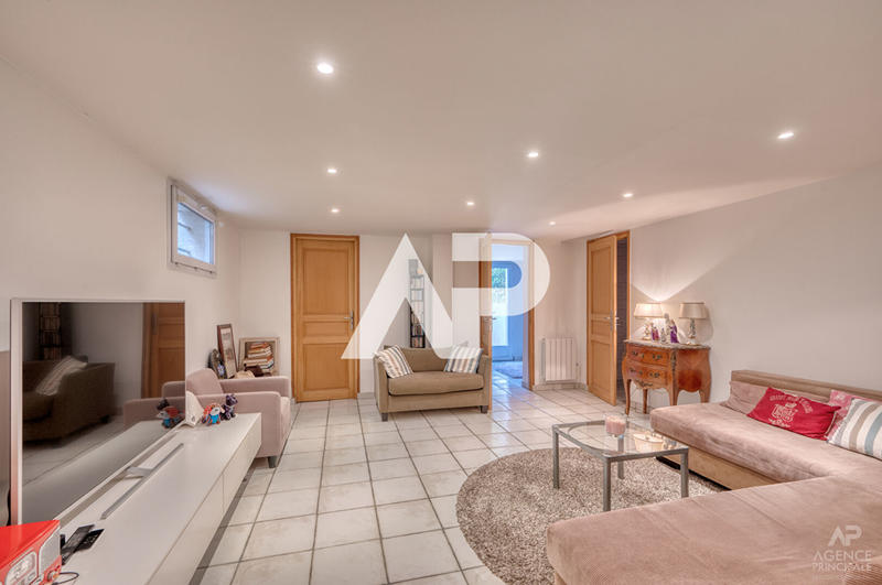 Maison - 175 m² - 5 pièces