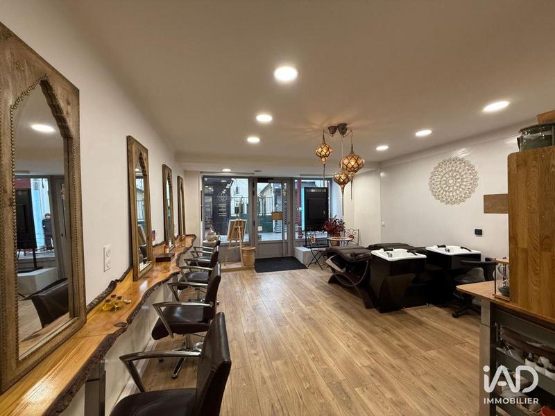 Local commercial - 49 m²