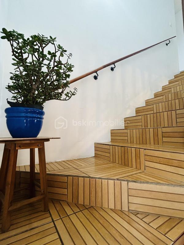 Maison - 170 m² - 8 pièces