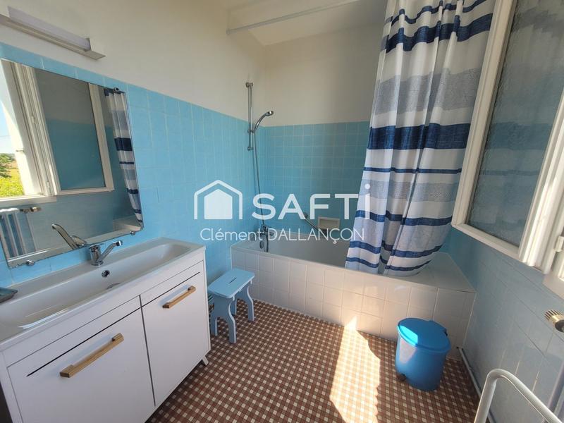 Maison - 325 m² - 8 pièces