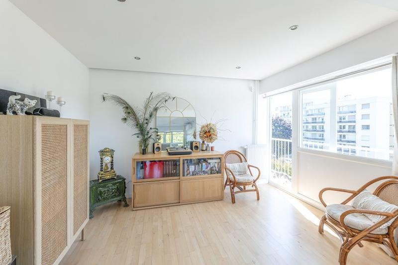 Appartement - 91 m² - 5 pièces