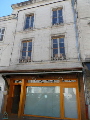 Immeuble - 250 m² - 8 pièces