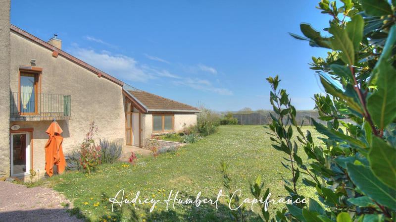 Maison de campagne - 225 m² - 7 pièces