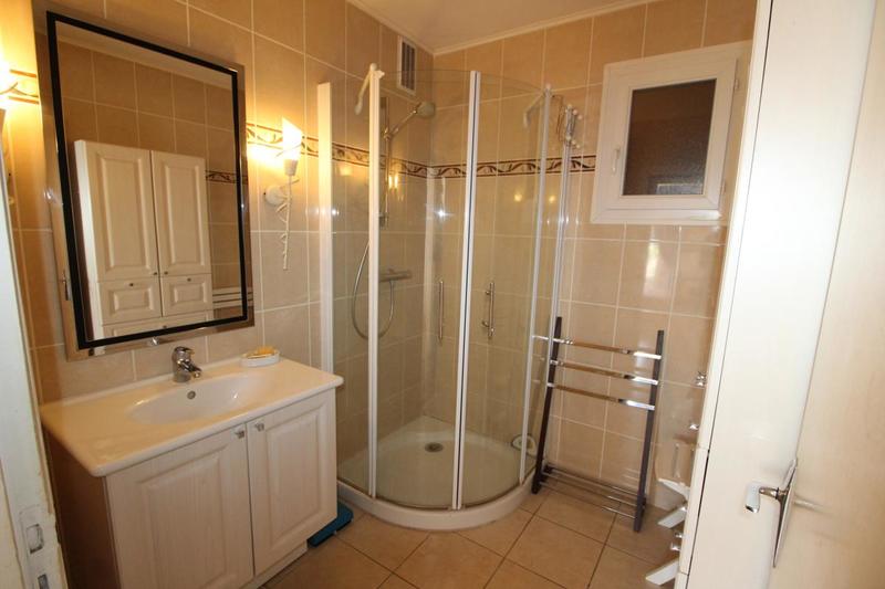 Villa - 92 m² - 4 pièces