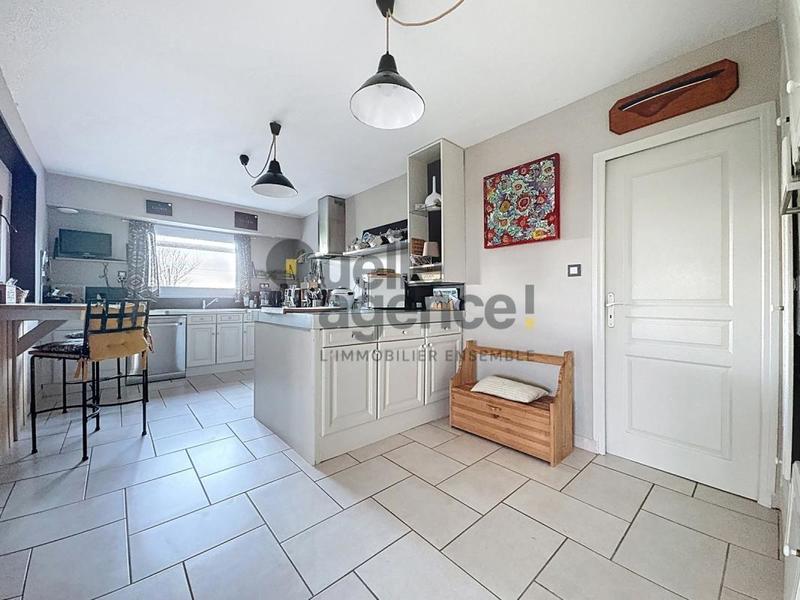 Maison - 175 m² - 6 pièces