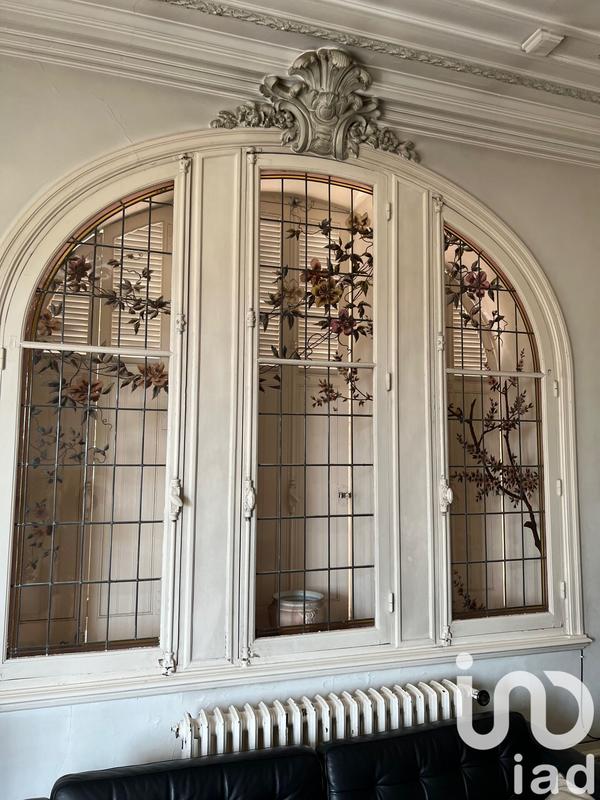 Maison - 210 m² - 11 pièces