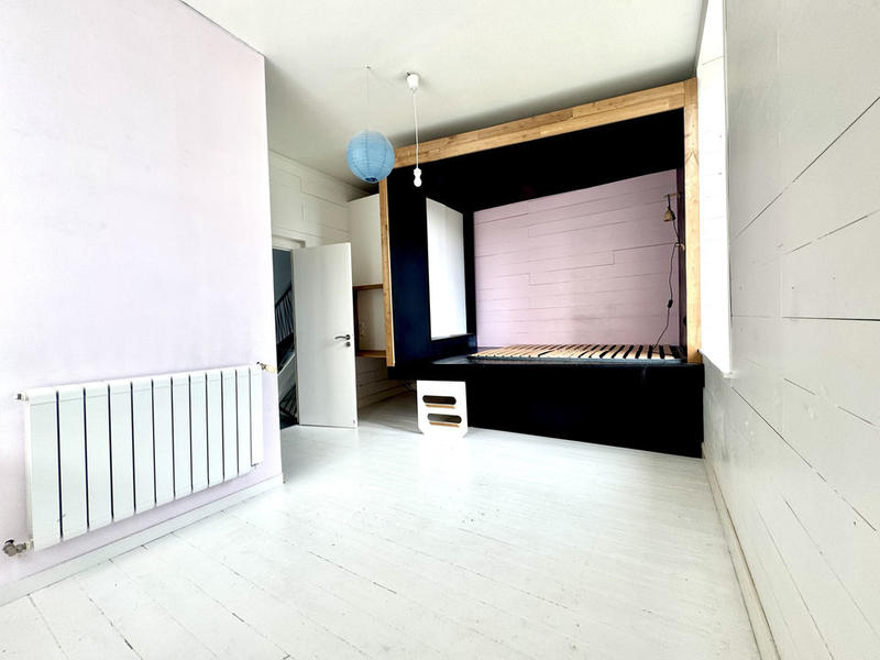 Maison - 140 m² - 6 pièces