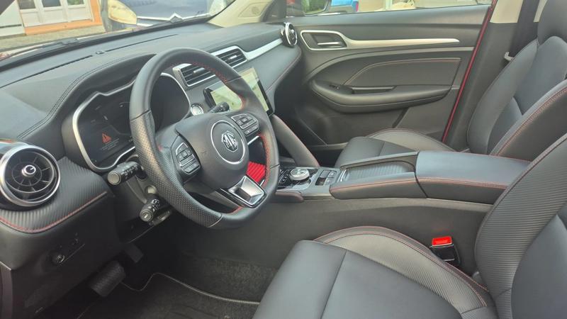 Mg Zs Ev 156 70kWh Luxury