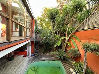 Appartement - 215 m² - 9 pièces