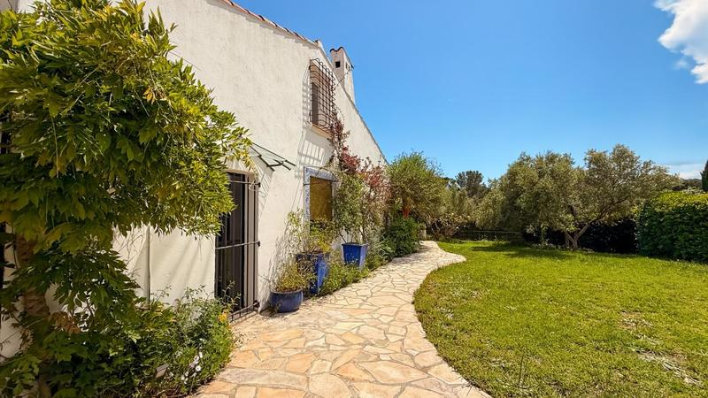 Villa - 182 m² - 5 pièces